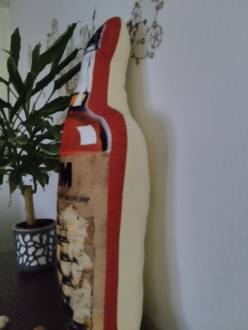 RUM velký - dekorativní 3D polštář — foto 3