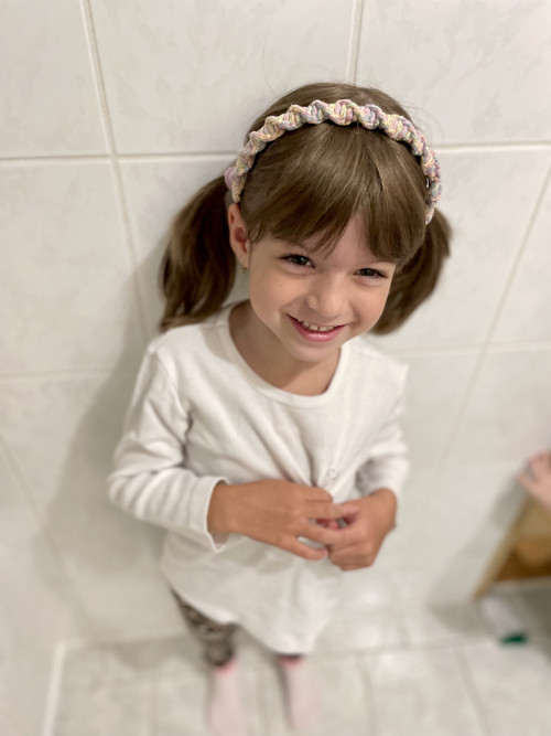 Macrame dětská čelenka Duha - kroucená — foto 2