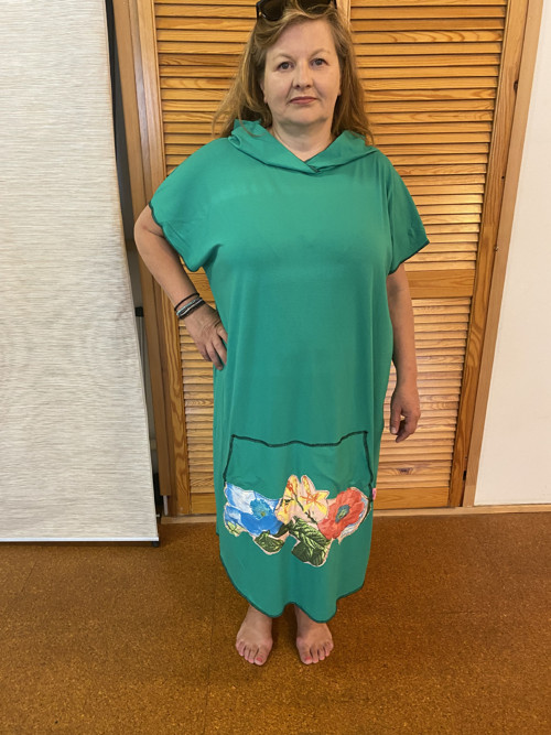 Mikinové šaty — foto 2