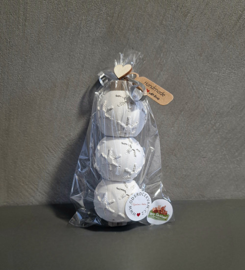3x sádrové kuličky — foto 2