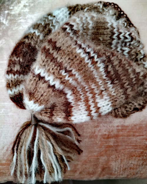 Čepice se střapcem — foto 4