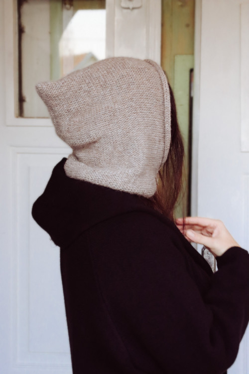 Balaclava béžová — foto 3
