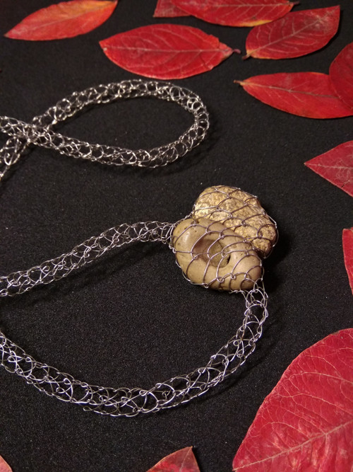 Amulet SULA — foto 2