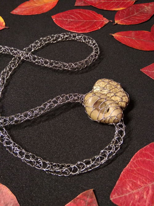 Amulet SULA — foto 4