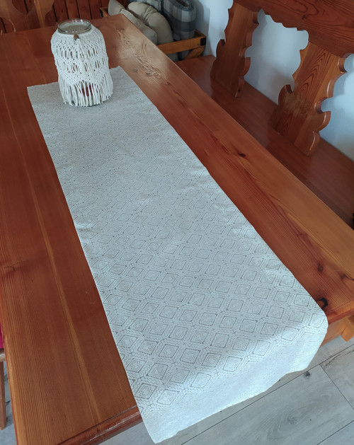 Lehký běhoun se vzorkem — foto 3