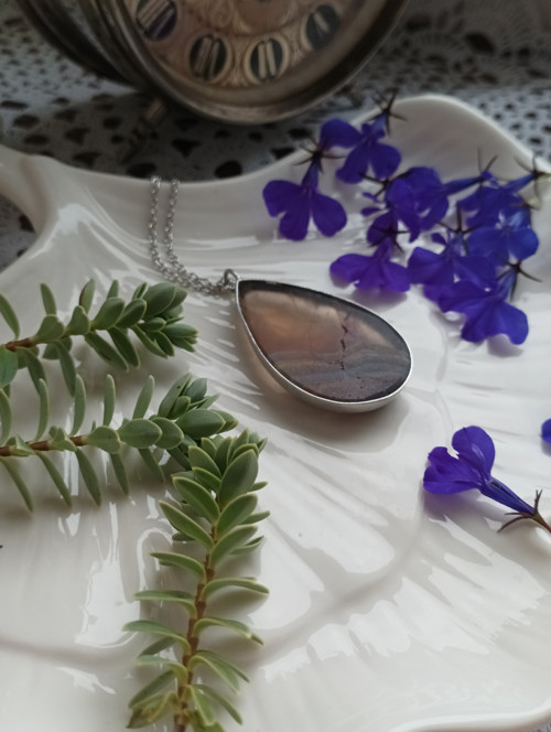 Temná kapka čirého achátu — foto 4