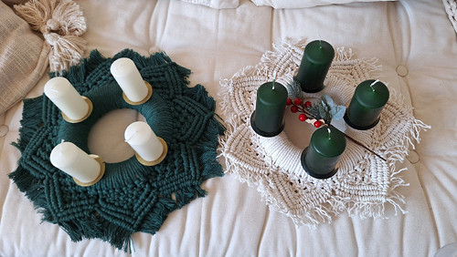 Adventní boho věnec / láhvově zelený — foto 2