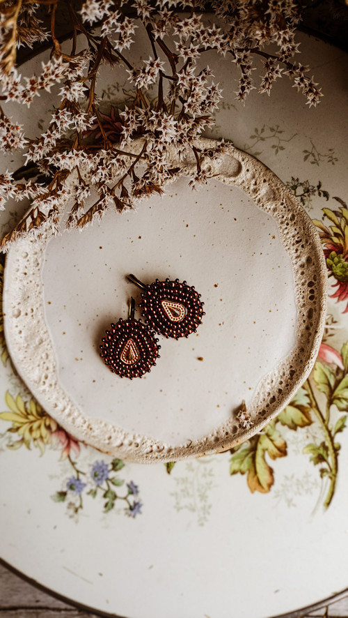 Arabesque n.10 - vyšívané náušnice — foto 3