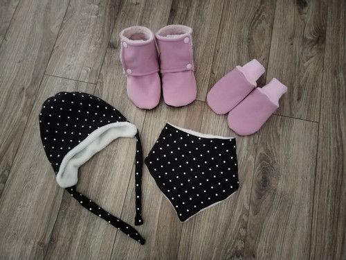 Black and Dots — foto 2