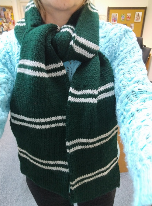 Pletená pruhovaná šála — foto 4
