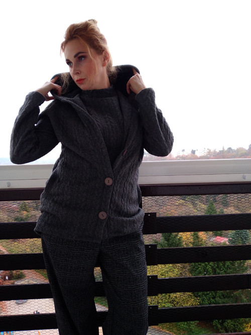 Svetrovy asym kabátek vel.42 — foto 3