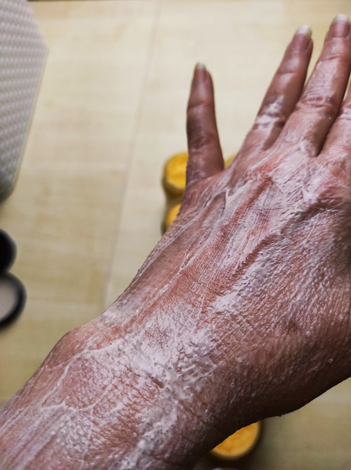 Pečující scrub Meruňka 250 ml — foto 4