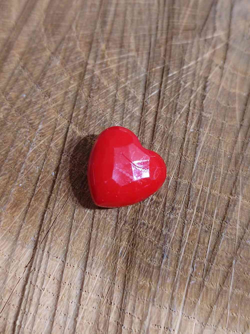 Knoflík srdíčko barva červená — foto 2