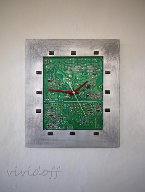Nástenné hodiny elektro-recy — foto 3
