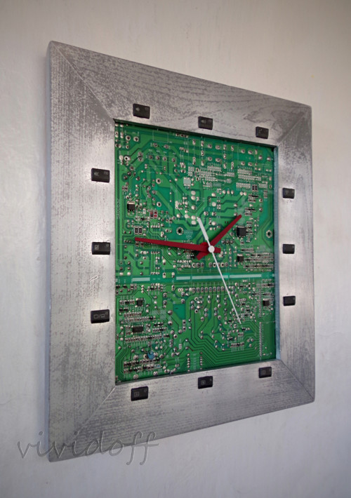 Nástenné hodiny elektro-recy — foto 2