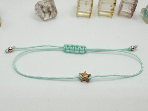 Pozlacený náramek - Tiny star (mátová) — foto 2