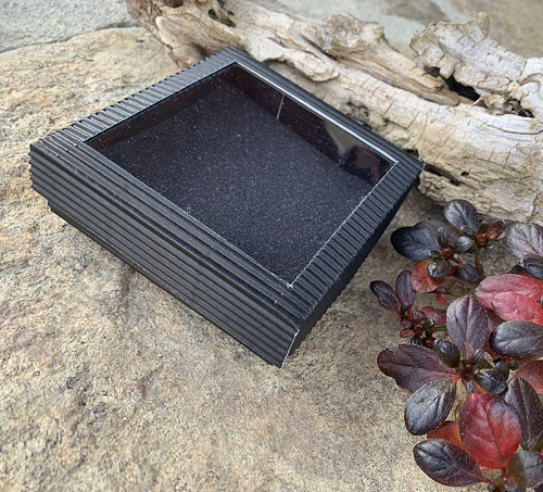 Dárková krabička černá s oknem 10x10 cm — foto 2