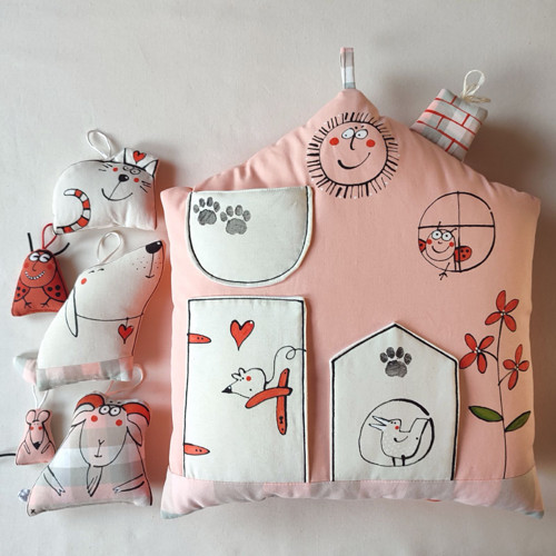 DOMEK "U SLUNÍČKA" - polštář — foto 2