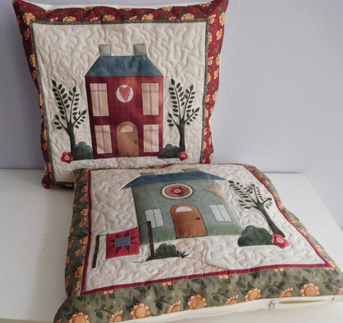 Kouzelný domeček - polštář — foto 2