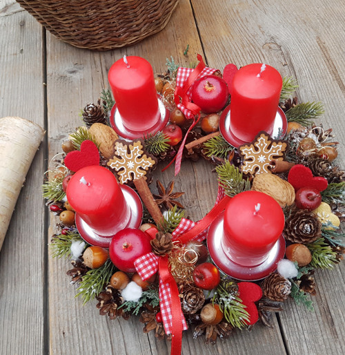 Adventní věneček na stůl — foto 2