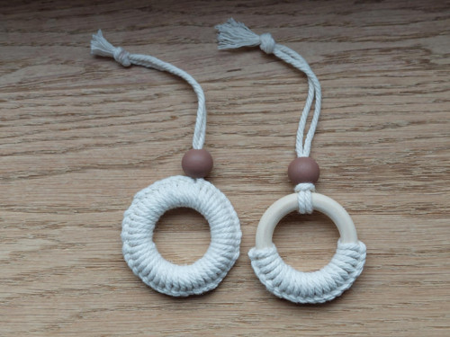 Set dvou macramé ozdob — foto 4