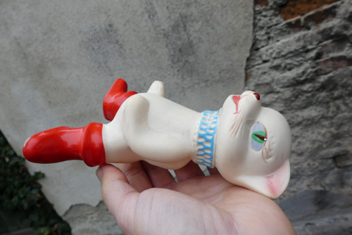 Kocour v botách...retro pískací hračka — foto 3