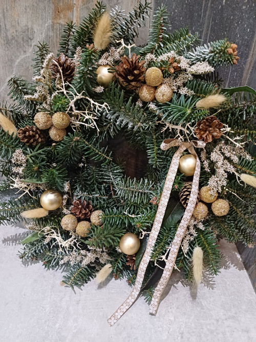 Adventní věnec v přírodních tónech — foto 2