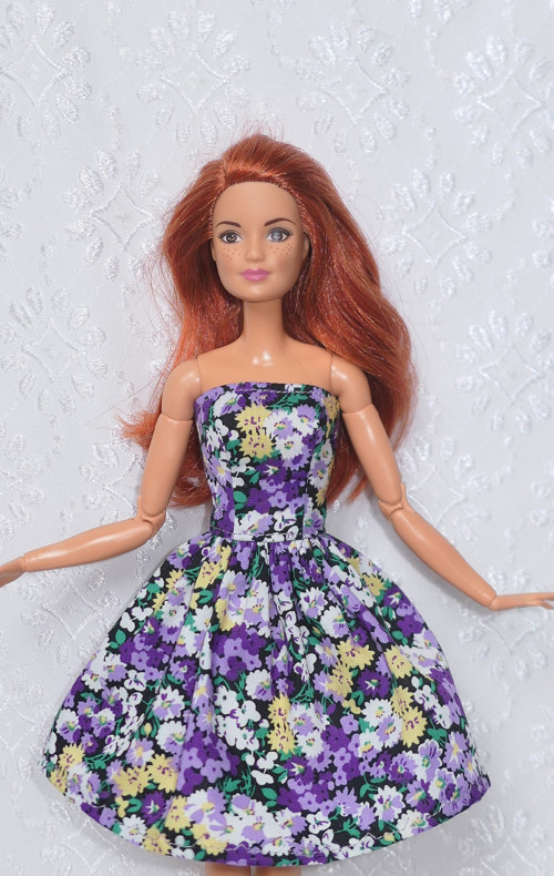 Letní šaty - Barbie — foto 2