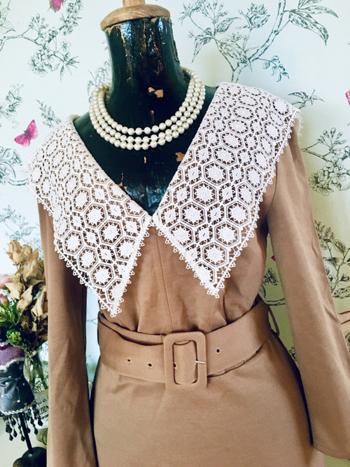 Šaty chic francouzské, s límečkem — foto 2