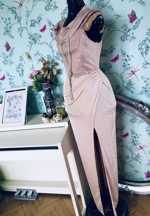 Šaty DIVA v powder pink — foto 3