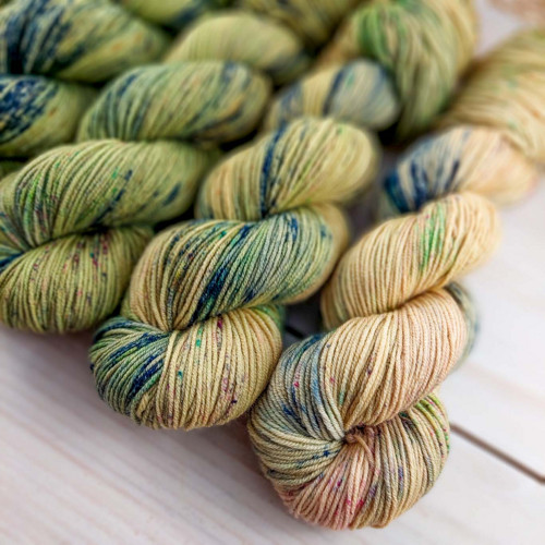 OLIVE, ombré set přízí, ručně barvené — foto 4