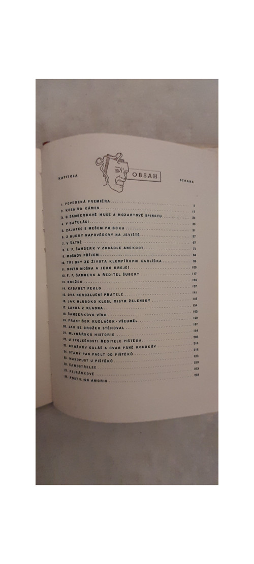 Z divadelní bonboniéry — foto 2