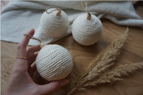 Macramé vánoční baňka Natural — foto 2