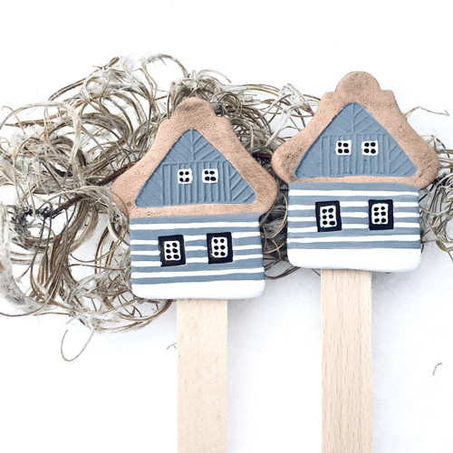 Zápich s šedou roubenkou — foto 4