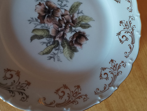 Hluboké polévkové talíře — foto 3