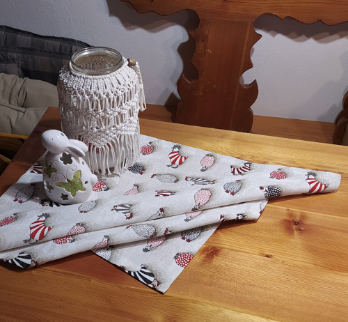 Ubrus se slepičkami — foto 3