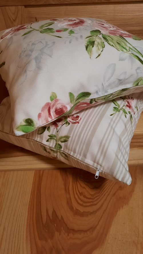 Pruhy a květy — foto 6