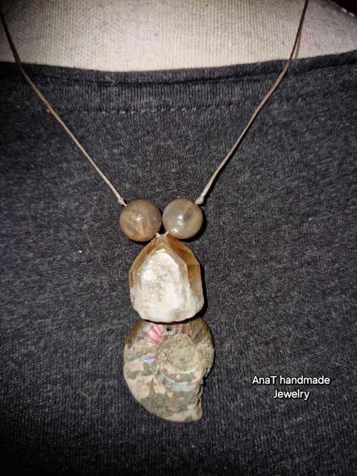 Macramé náhrdelník citrín, amonit, sluneční — foto 2