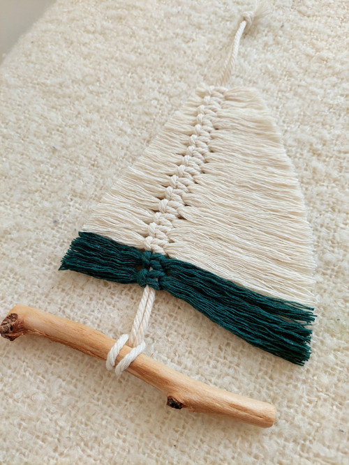 Macramé lodička — foto 3