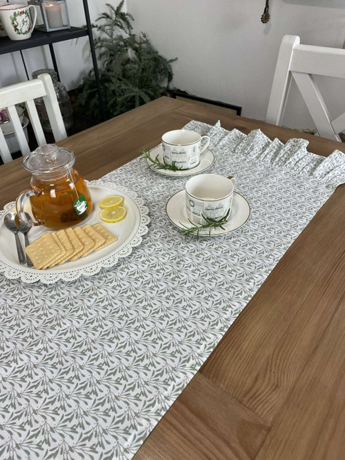 Vánoční běhoun - Jmelí — foto 3