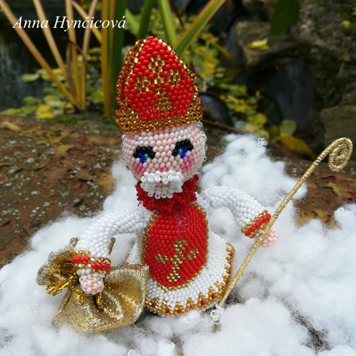 Háčkovaná figurka 10cm VZOR - Mikuláš — foto 3