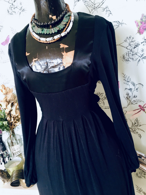 Šaty Little Black Dress — foto 2