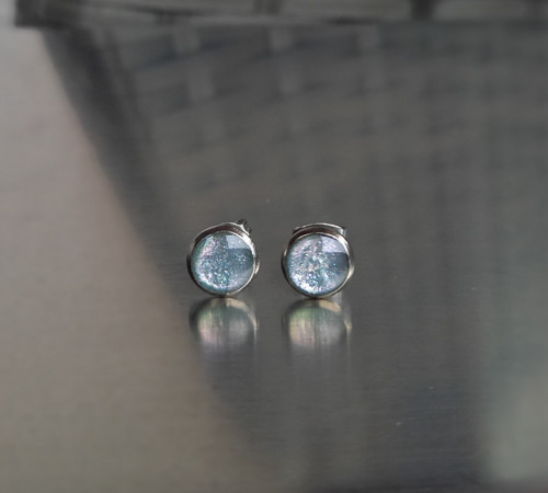 Šedivé pecky 6 mm — foto 2