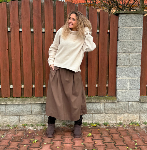 Béžový svetr — foto 3
