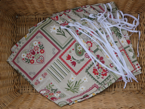 Vrecko Poniklec patchwork — foto 4