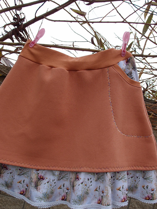 ROMANTICKÁ (L/XL) - teplá sukně — foto 2