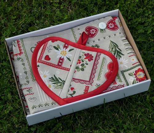 Prestieranie Poniklec patchwork — foto 6