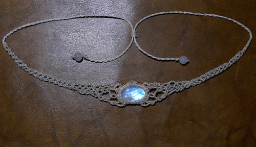 Macramé Choker s měsíčním kamenem — foto 4