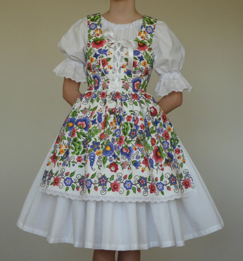 Lajblík Farebný folklór — foto 4