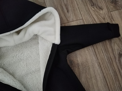 Simple Black - beránek — foto 3